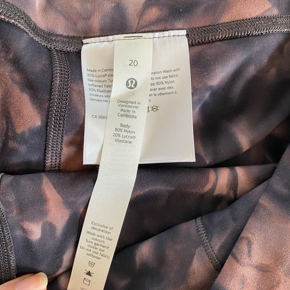 Brand new w/ tags Lululemon Align leggings size 20 blue/grey/pink tie dye color - Picture 2 of 5